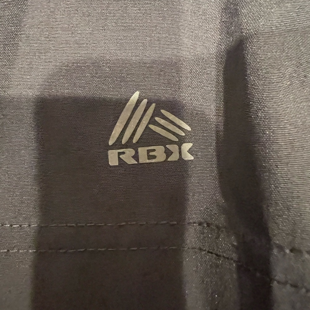 RBX men’s performance shorts - Picture 2 of 8